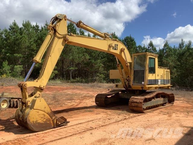 CAT 225 Bageri gusjeničari