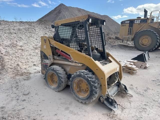 CAT 226B Skid steer mini utovarivači