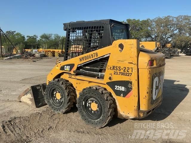 CAT 226B3 Skid steer mini utovarivači