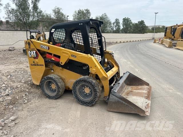 CAT 226D3 Skid steer mini utovarivači