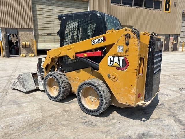 CAT 236D3 Skid steer mini utovarivači