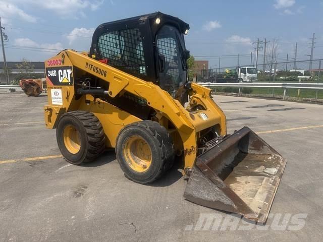 CAT 246D Skid steer mini utovarivači