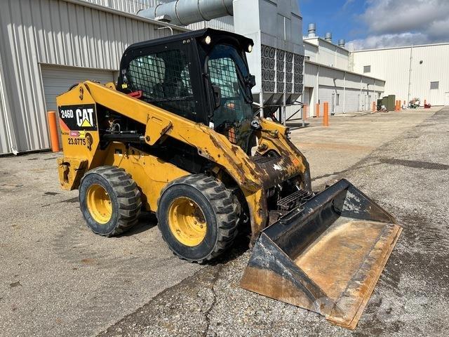CAT 246D Skid steer mini utovarivači