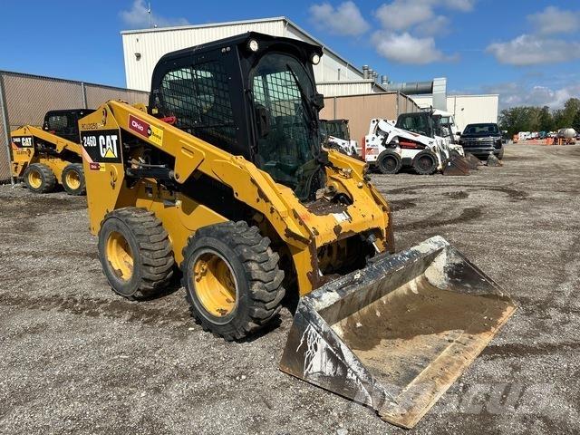 CAT 246D Skid steer mini utovarivači