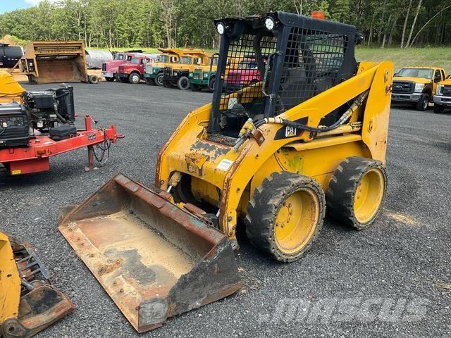 CAT 248B Skid steer mini utovarivači
