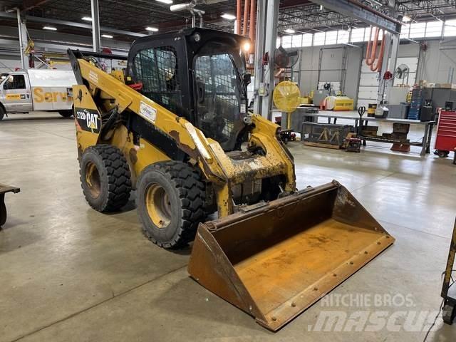 CAT 272D Skid steer mini utovarivači