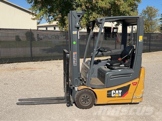 CAT 2ET2500 Električni viličari