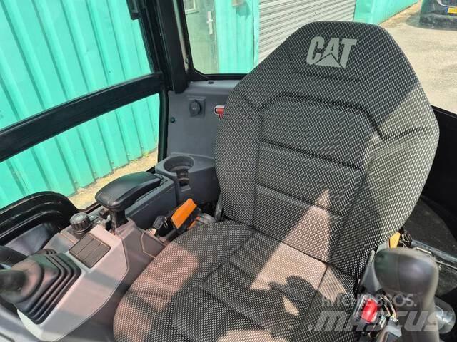 CAT 301.8 Mini bageri <7t