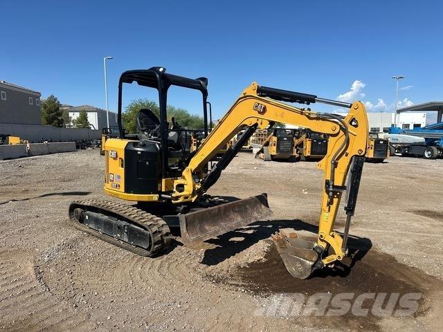 CAT 302.7 Bageri gusjeničari