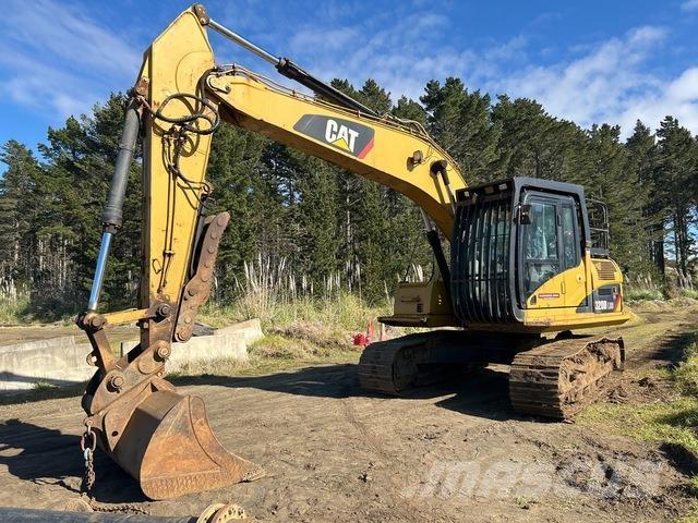 CAT 320D LRR Bageri gusjeničari