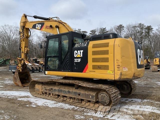 CAT 323F Bageri gusjeničari