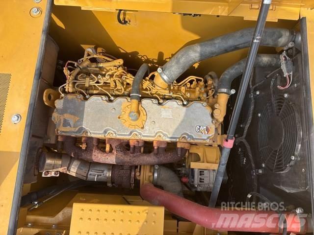 CAT 323GC Bageri gusjeničari