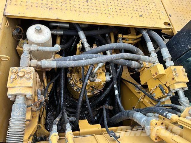 CAT 329DL Bageri gusjeničari
