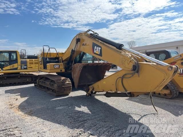 CAT 330 Bageri gusjeničari