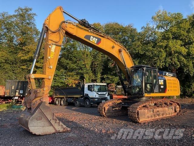 CAT 352F Bageri gusjeničari