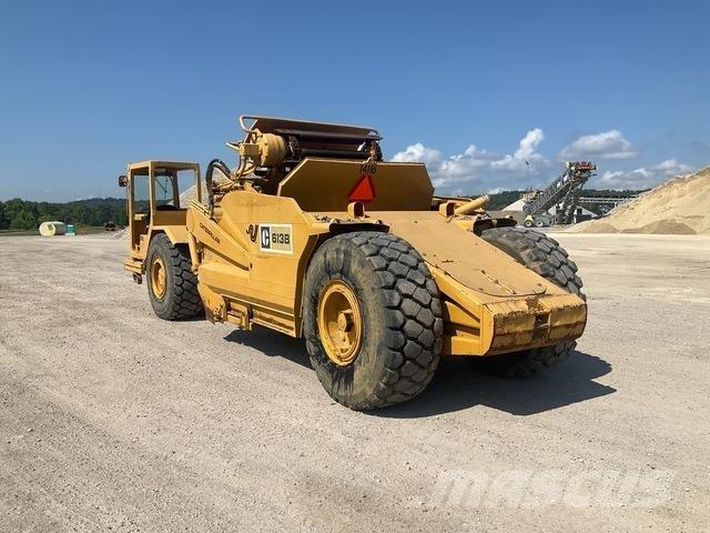 CAT 613B Strugači