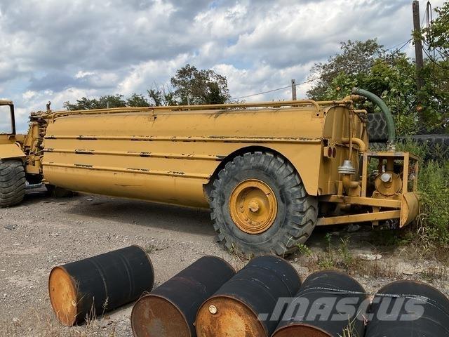 CAT 613C Kamioni za vodu