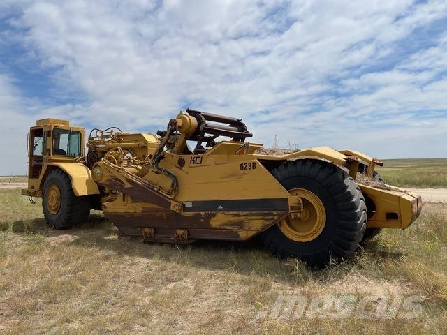 CAT 623B Strugači