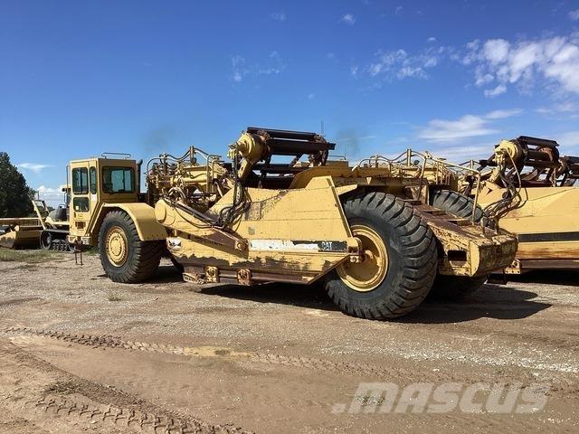 CAT 623F Strugači