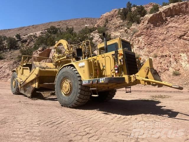 CAT 627F Strugači