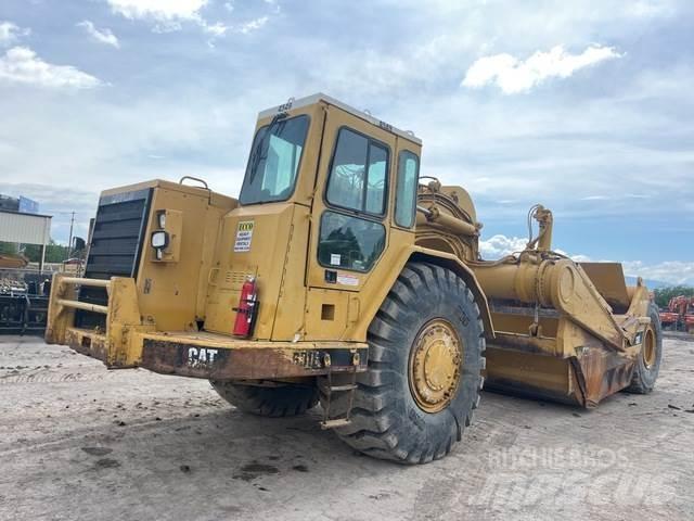 CAT 631E II Strugači