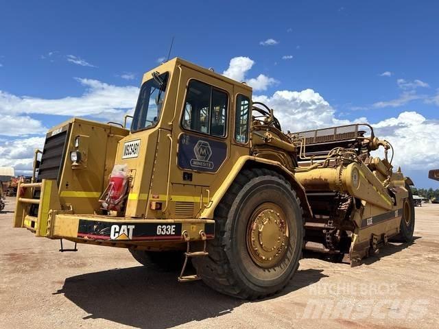 CAT 633E Strugači