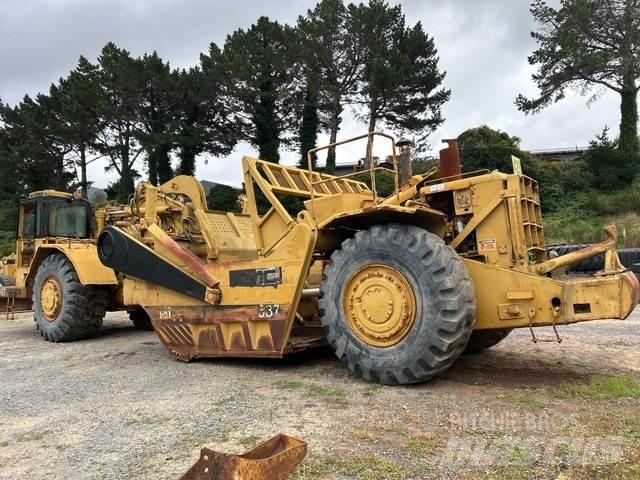 CAT 637D Strugači