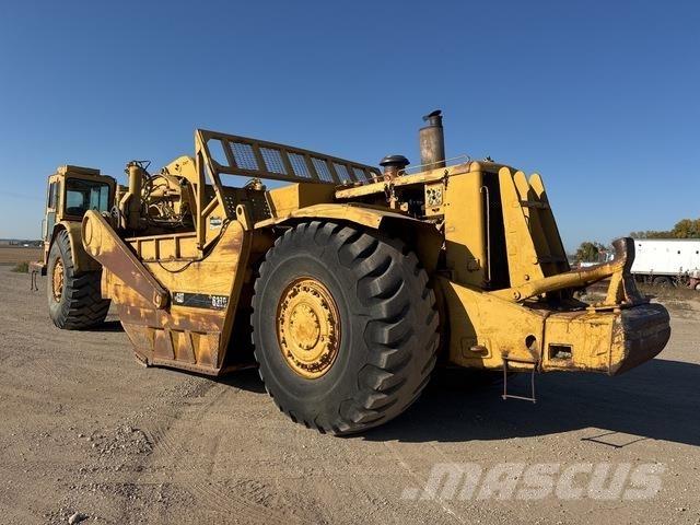 CAT 637D Strugači