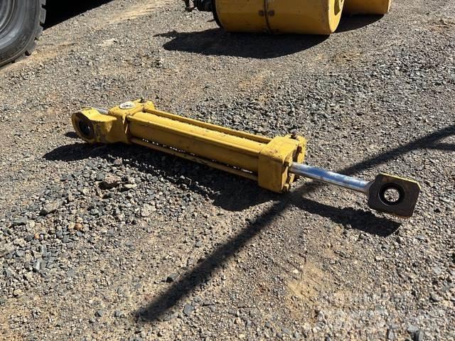CAT 657E Druge komponente