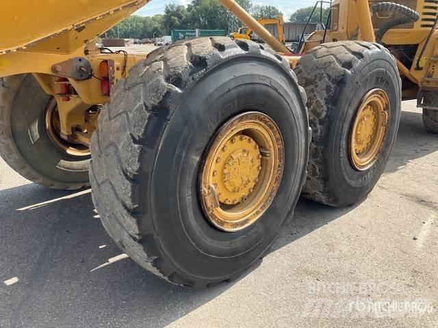 CAT 725 Zglobni demperi