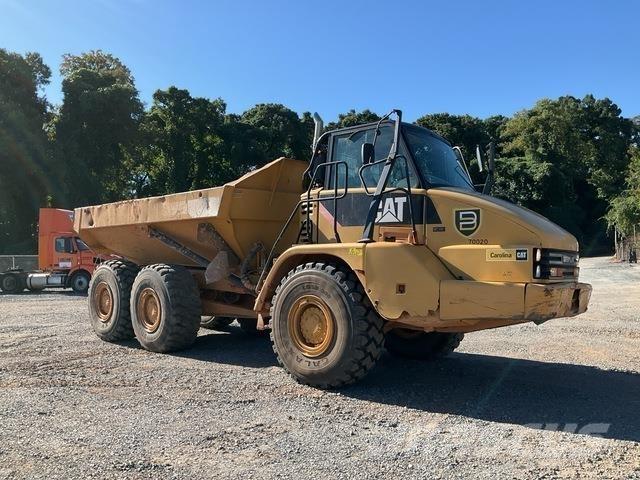 CAT 725 Zglobni demperi