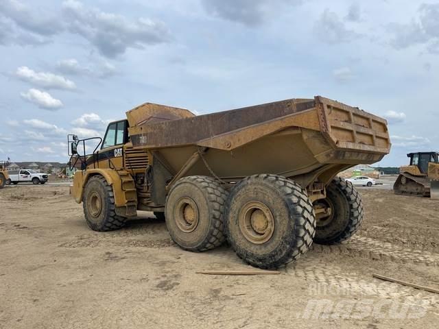 CAT 740 Zglobni demperi