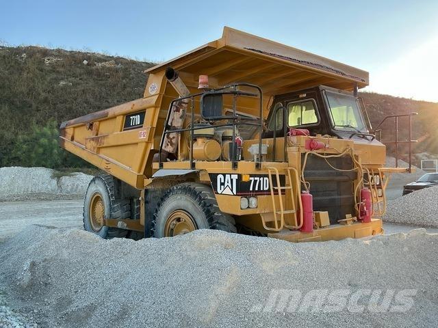 CAT 771D Zglobni demperi