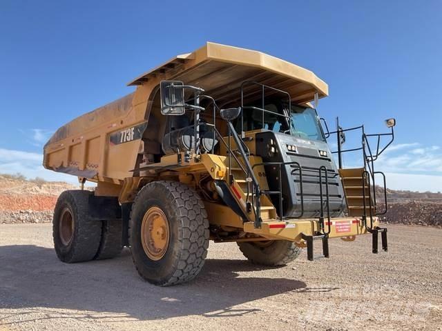 CAT 773F Zglobni demperi