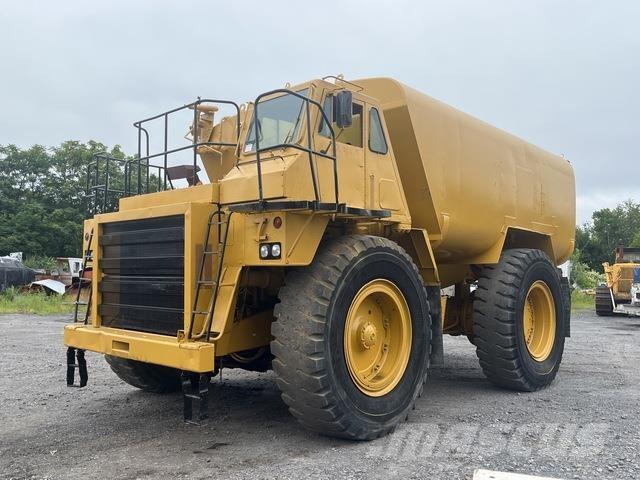 CAT 777B Kamioni za vodu