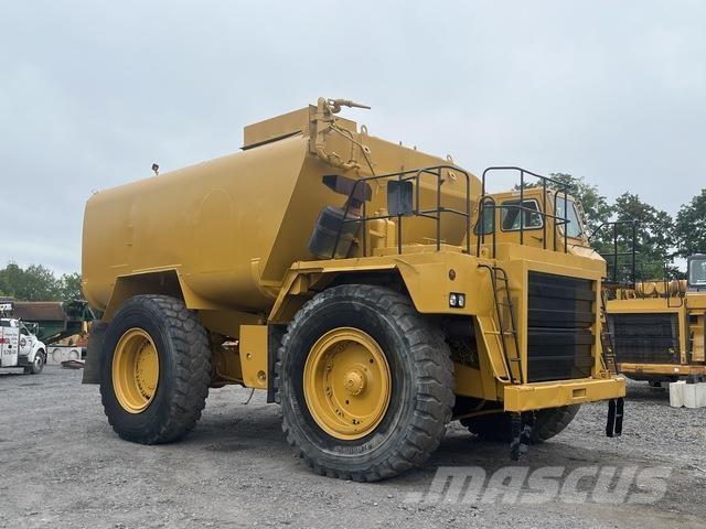 CAT 777B Kamioni za vodu