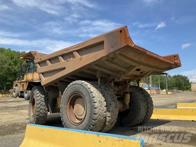 CAT 777D Zglobni demperi