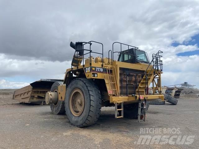 CAT 777D Zglobni demperi