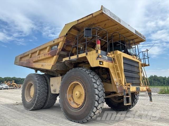CAT 777D Zglobni demperi