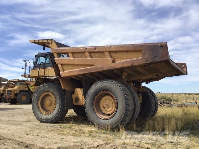 CAT 777D Zglobni demperi