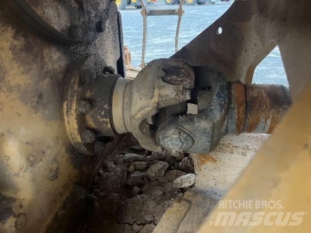 CAT 815B Ostalo