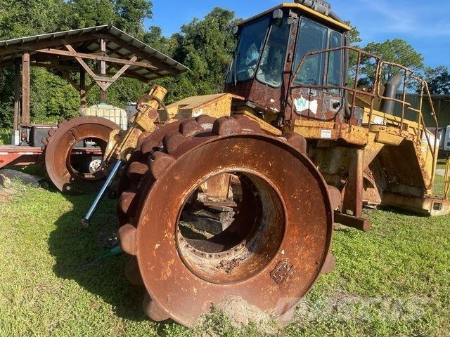 CAT 826G Kompaktori zemlje