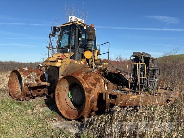 CAT 826G Kompaktori zemlje