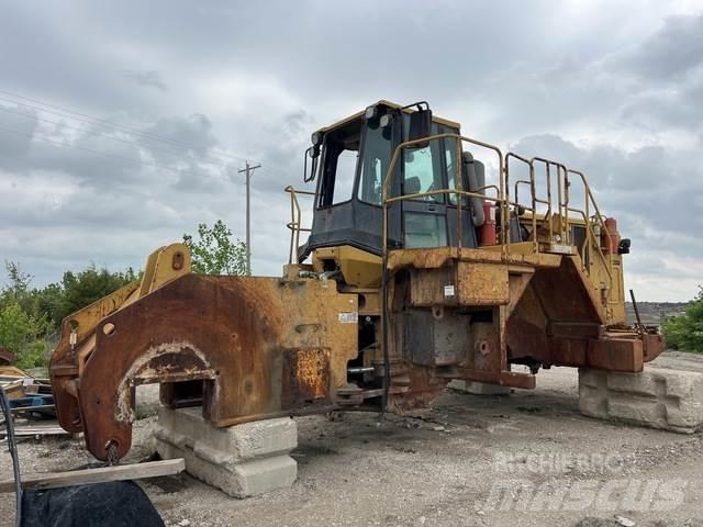 CAT 836G Kompaktori zemlje