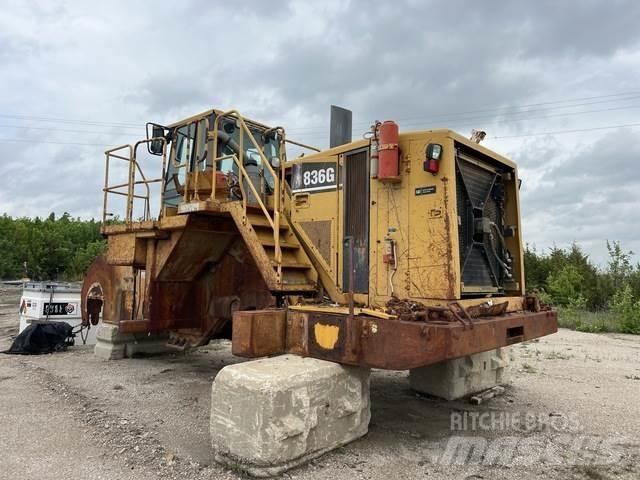 CAT 836G Kompaktori zemlje