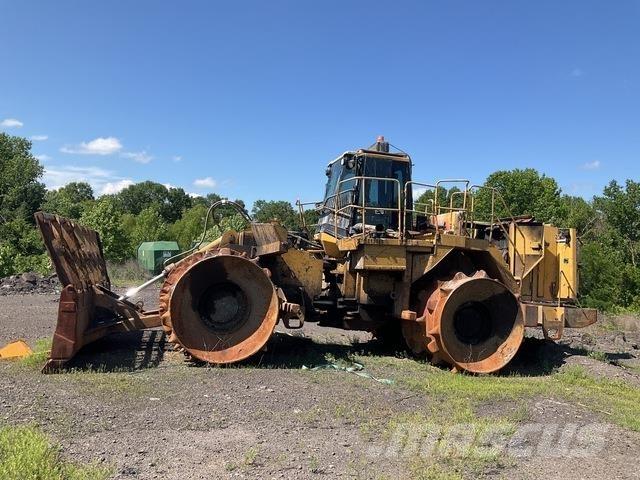 CAT 836G Kompaktori zemlje