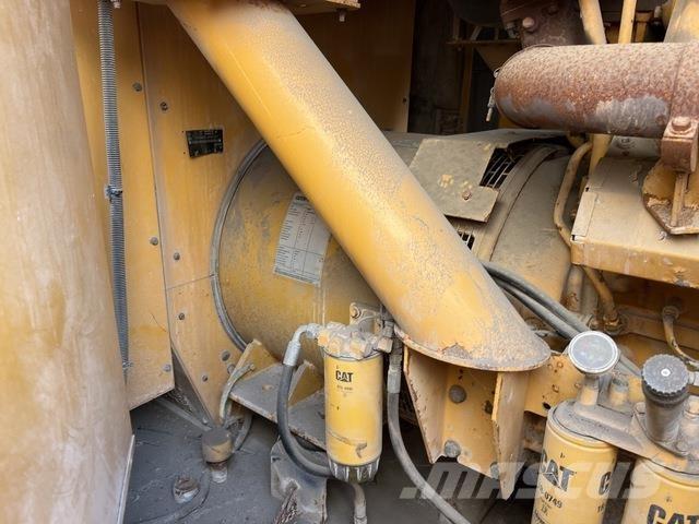 CAT 900F Dizel agregati