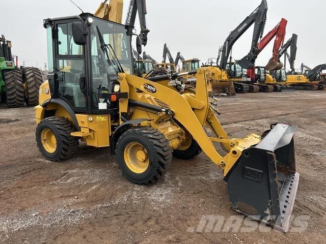 CAT 903D Utovarivači na kotačima