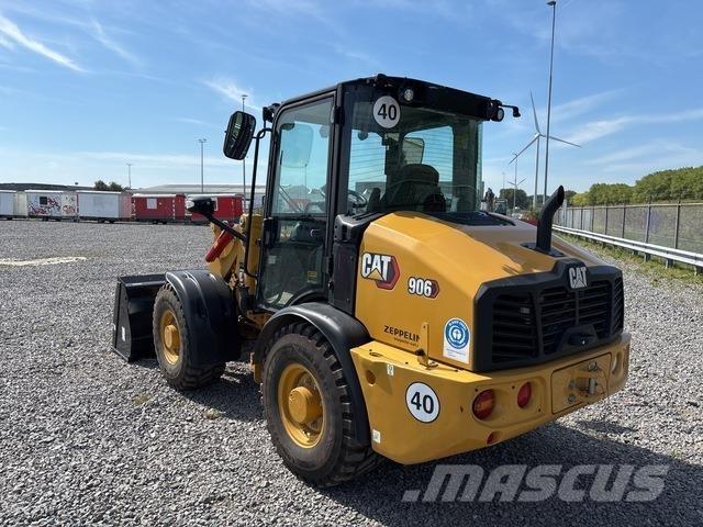 CAT 906 Utovarivači na kotačima