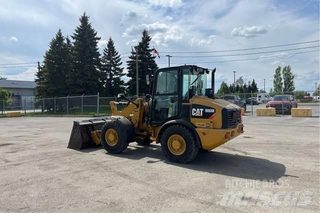 CAT 906M Utovarivači na kotačima